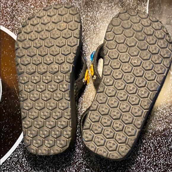 OP gem flip flops size 7/8 toddler - Picture 3 of 3